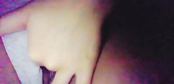  My Stepsis fingers herself on video